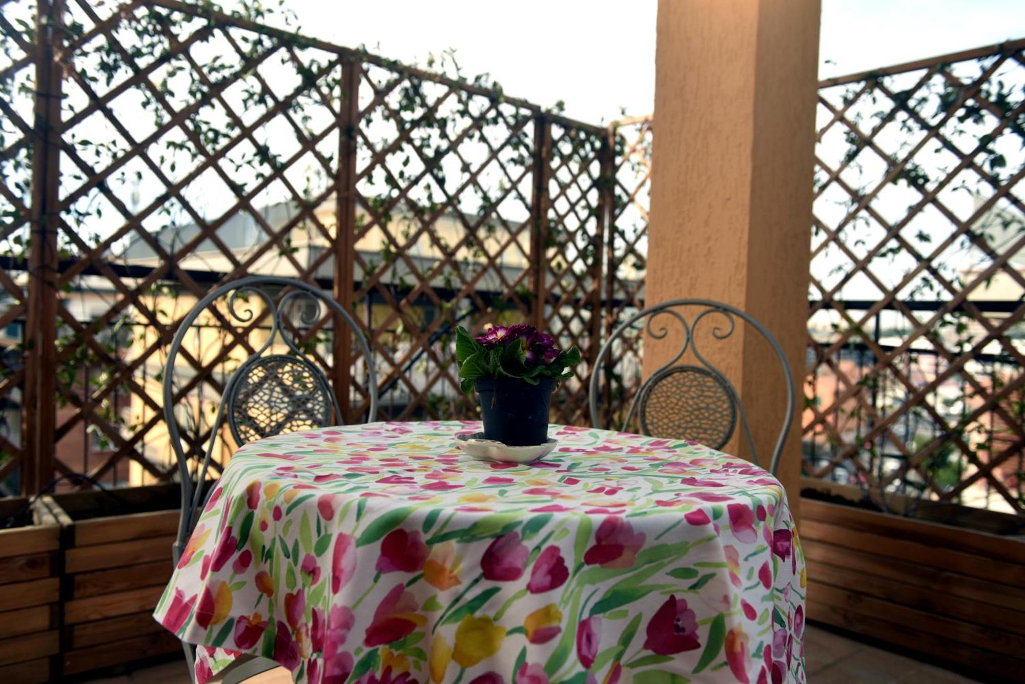 ローマ In Terrazza Da Giusy Bed & Breakfast エクステリア 写真