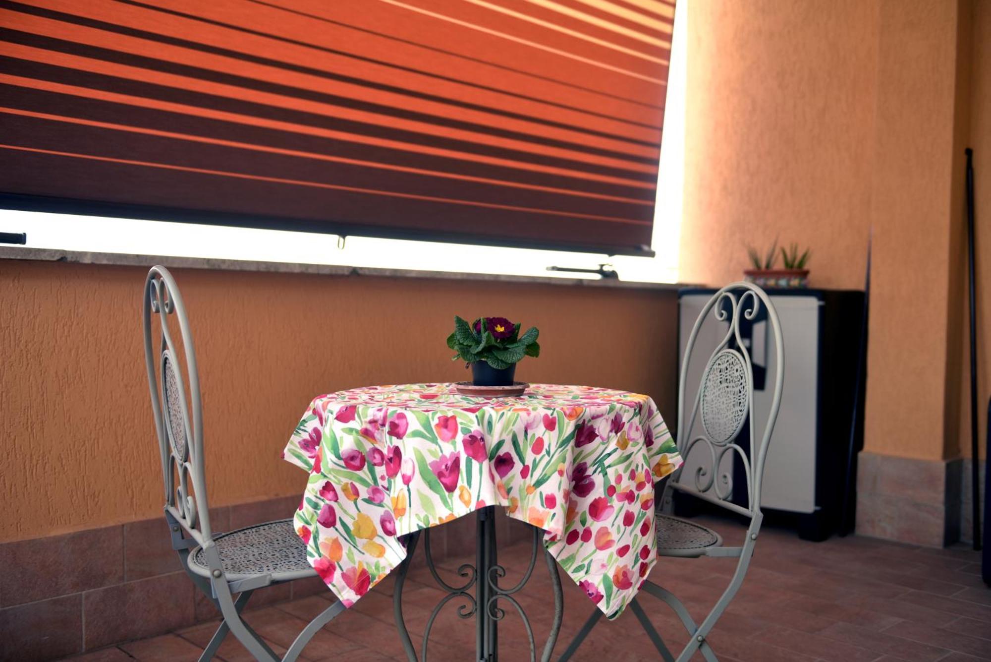 ローマ In Terrazza Da Giusy Bed & Breakfast エクステリア 写真